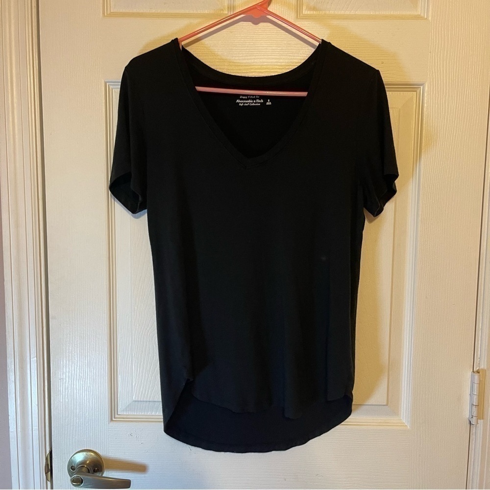 Abercrombie V Neck Tee